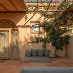 Iuta Farm * Ното